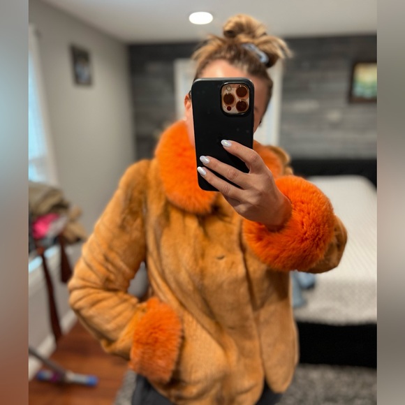 Cisodono Italian designer sheared Mink with full fox Collar jacket/coat🔥 - Picture 11 of 16